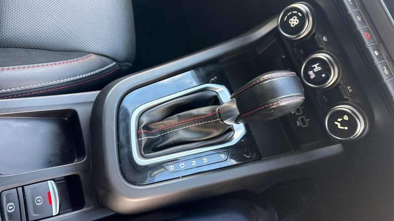 Renault Arkana 1.6 E-TECH Hybrid 145 R.S. Line 5dr Auto Hybrid Estate